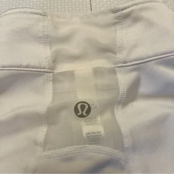 Lululemon Define Jacket White Mesh Panel Zip Up Size 6 - Picture 9 of 13